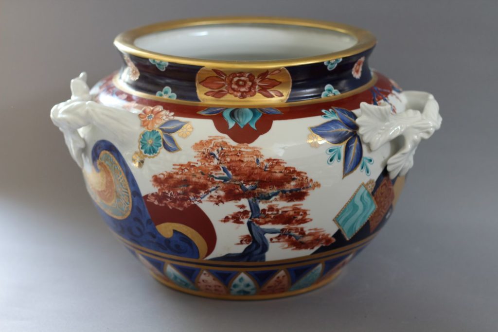 Cache pot